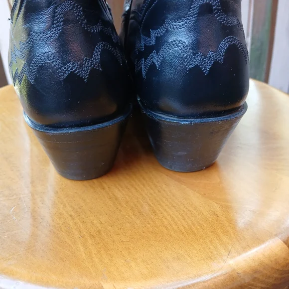 Fabulous Back at the Ranch "Wings" womens Cowboy Boots! - Picture 7 of 16